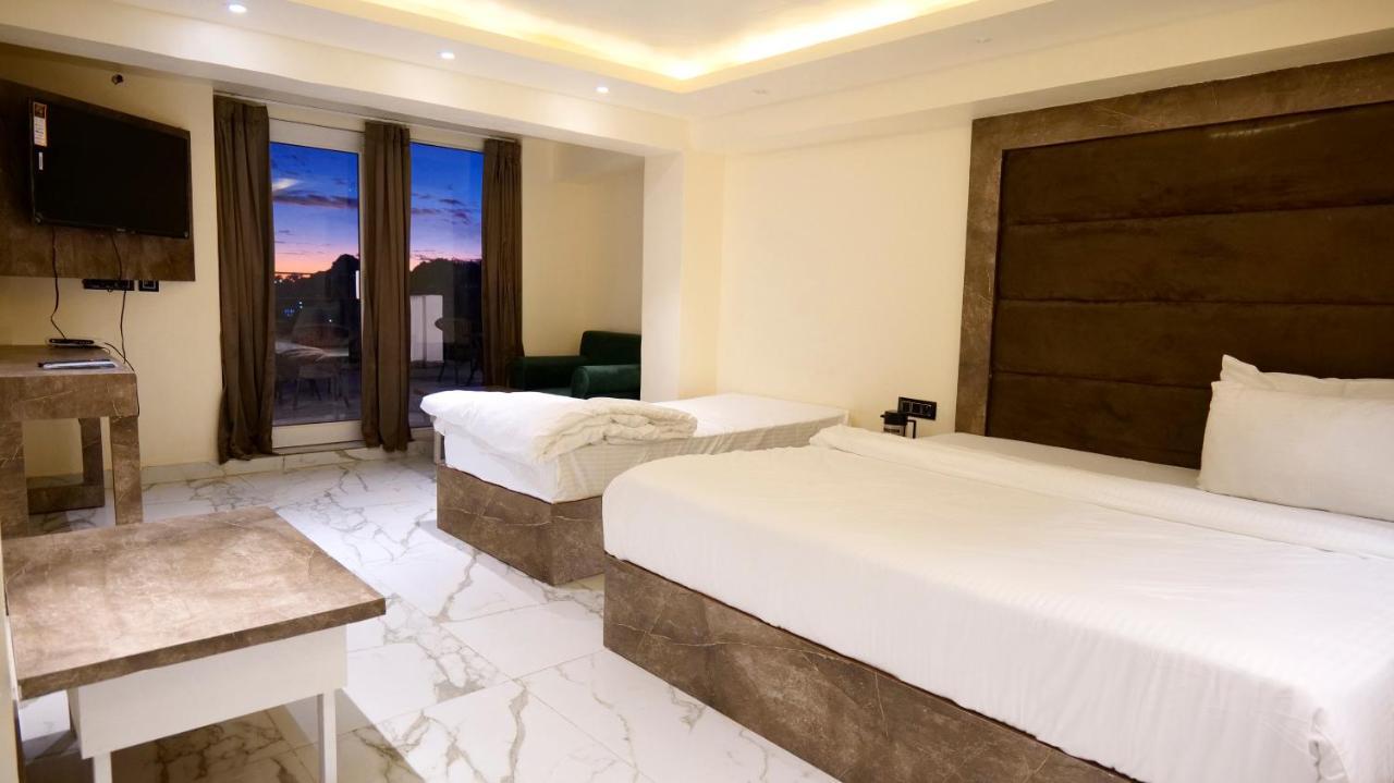 Hotel Brite Star Mussoorie Zewnętrze zdjęcie